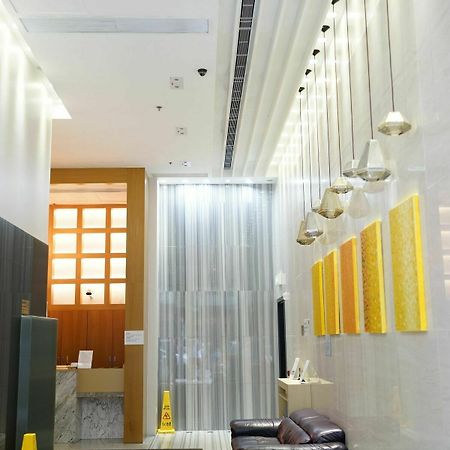 Cruise Hotel Kowloon  Екстериор снимка